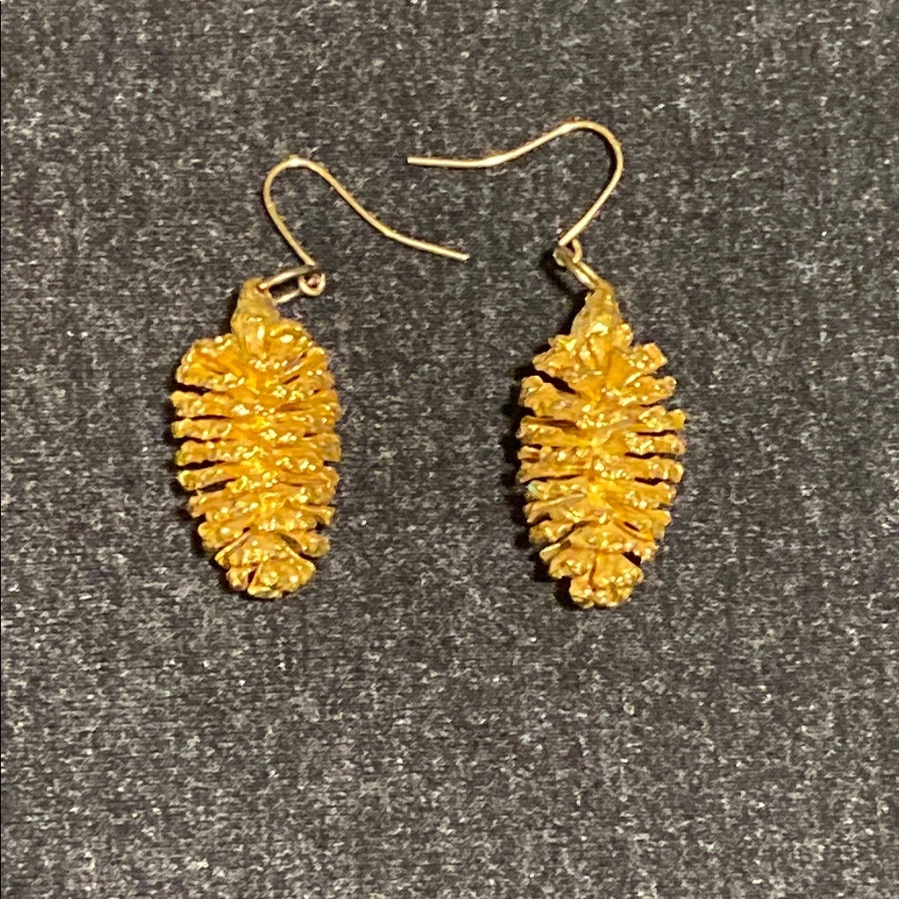 Elegant Gold Pinecone Earrings